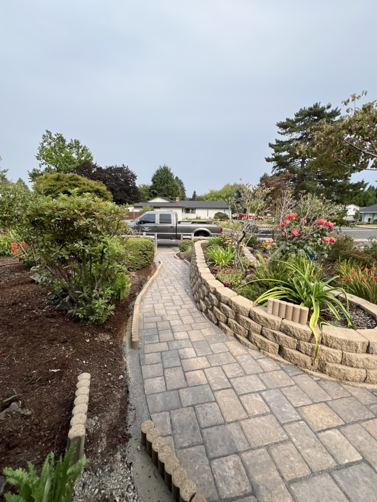 Front yard paver walkway